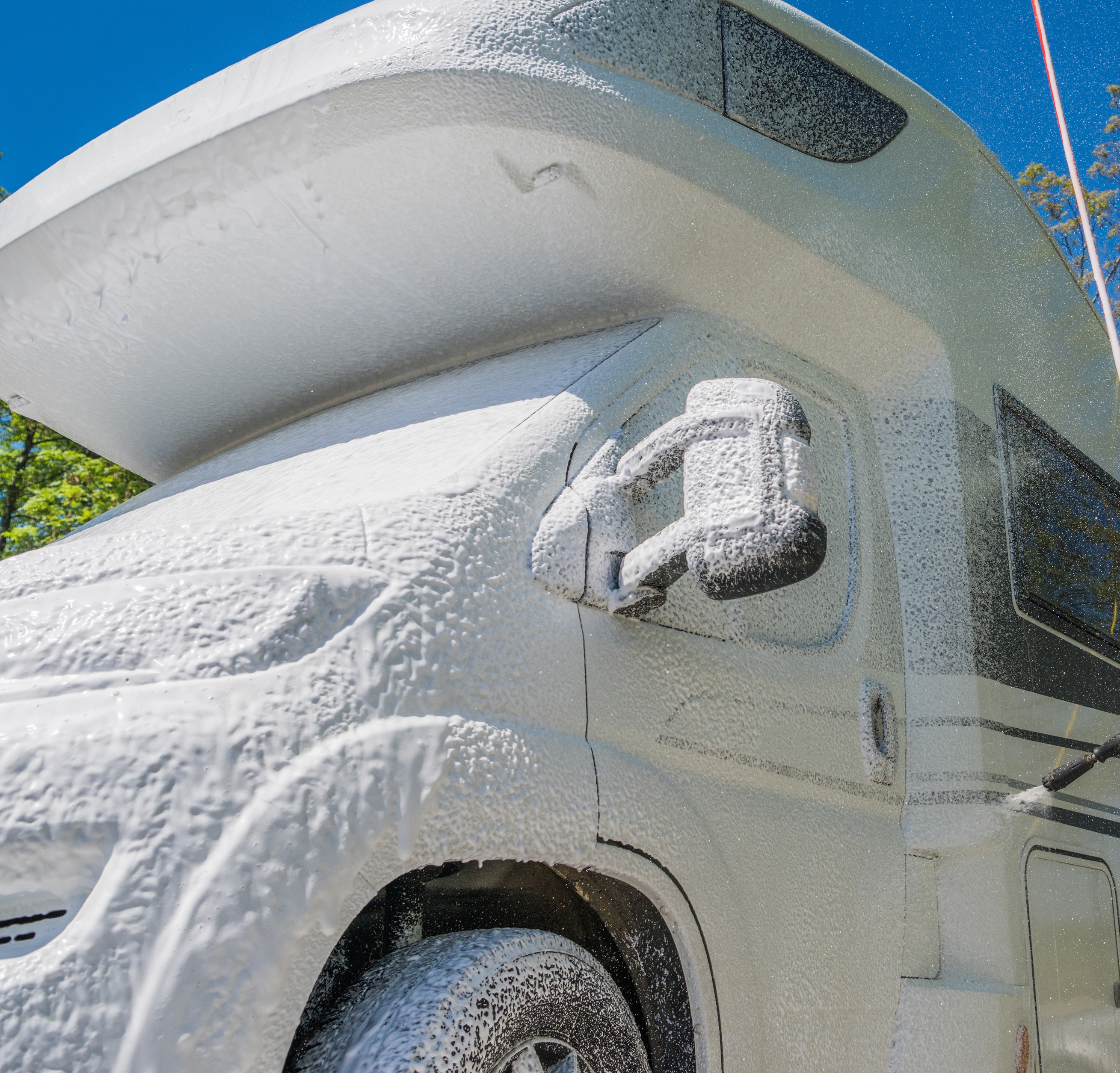 Douch Auto Station Lavage Rennes Centre Camping Car